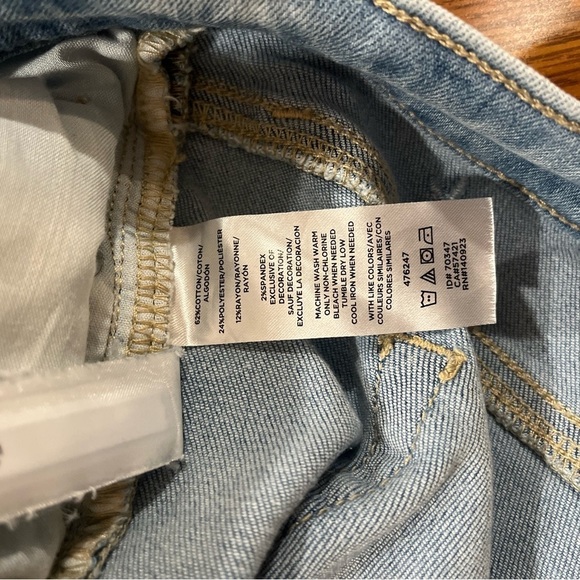 LOFT Blue Ankle Cropped Jeans with Subtle Floral Embroidery - Picture 9 of 10